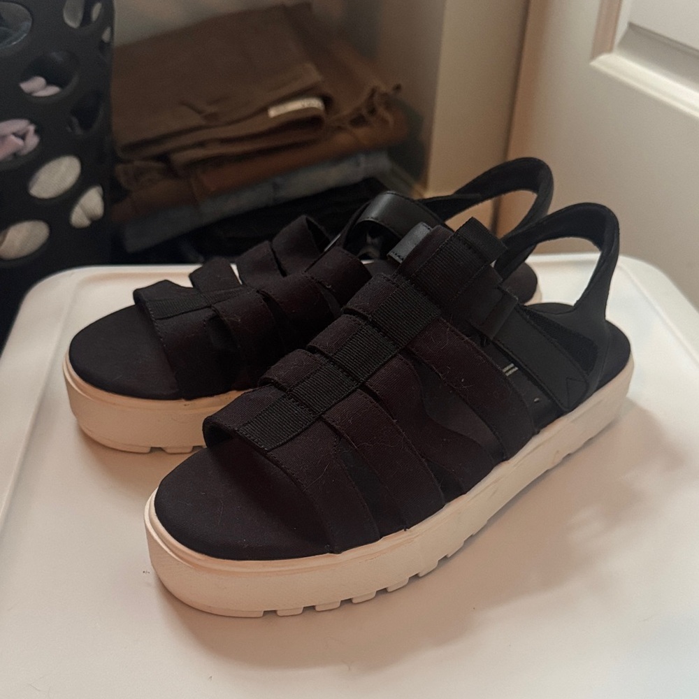 Toms Black Sandals with White Soles